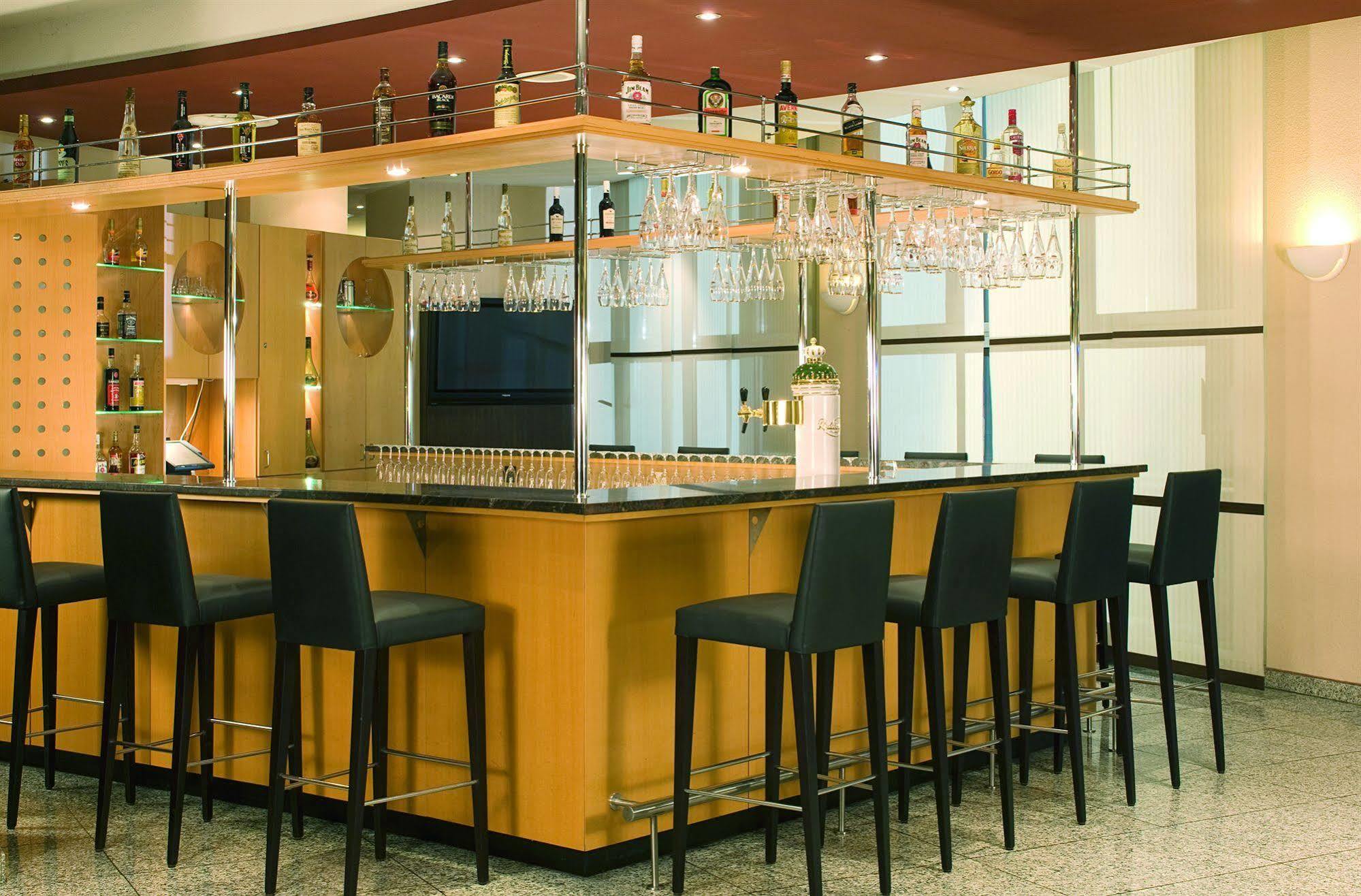 Nh Dresden Neustadt Restoran gambar
